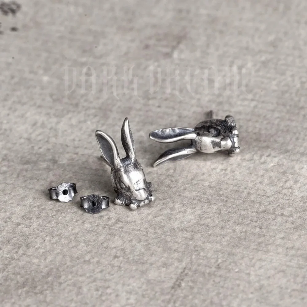 Single Accent S925 Sterling Silver Retro Punk Rabbit Stud Earring